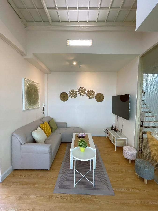 Anna Home@Lat Krabang Bangkok Exteriör bild