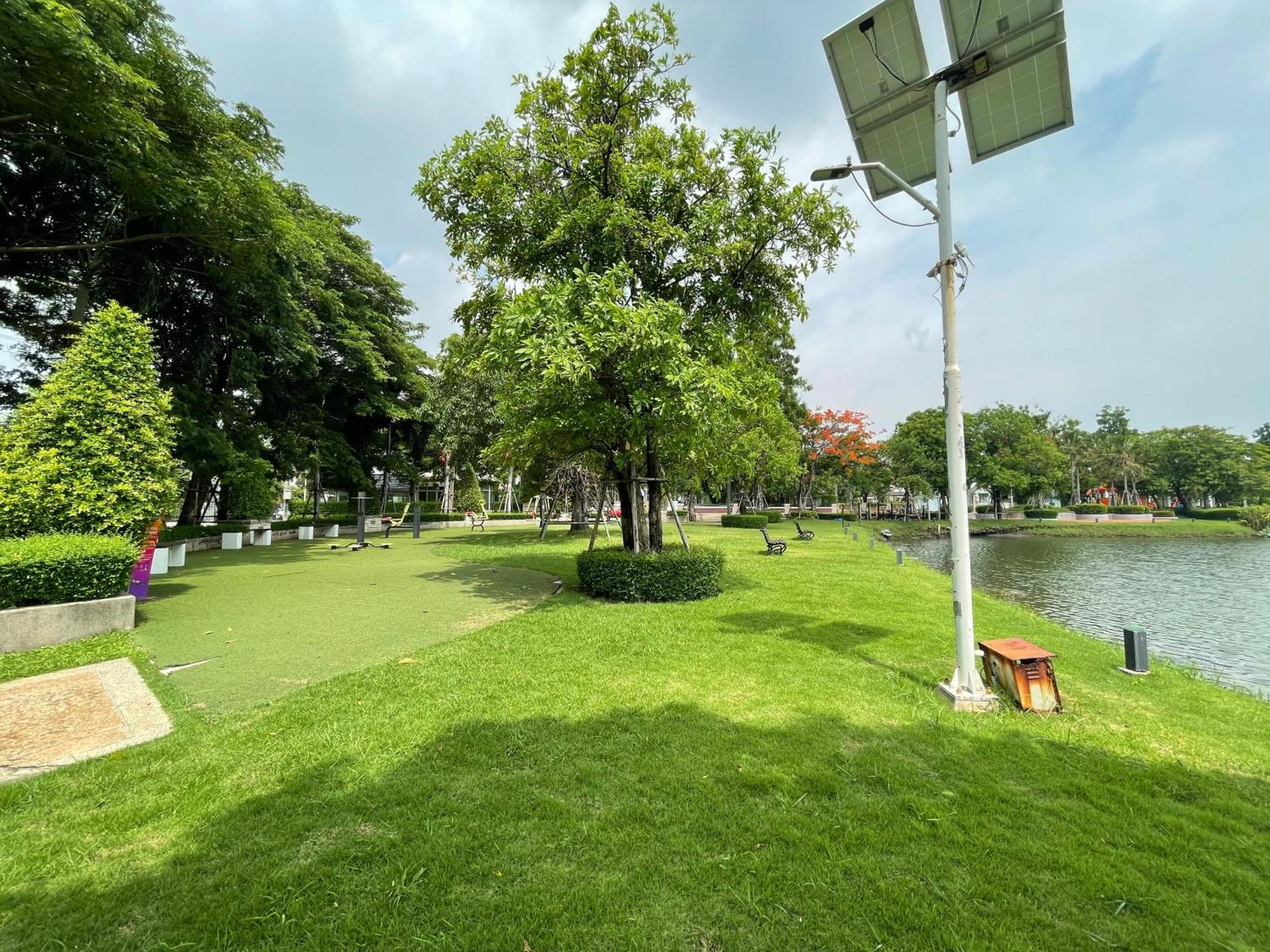 Anna Home@Lat Krabang Bangkok Exteriör bild
