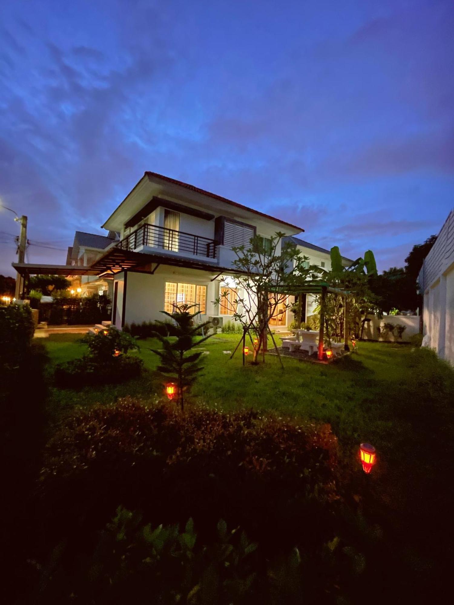 Anna Home@Lat Krabang Bangkok Exteriör bild